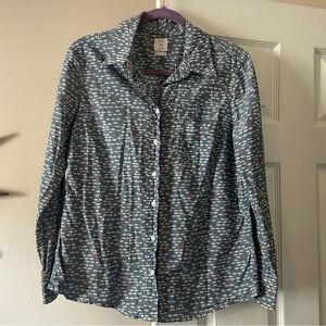 GAP Women's Fitted Boyfriend Gray and Pink Dragonfly Patterned Blouse